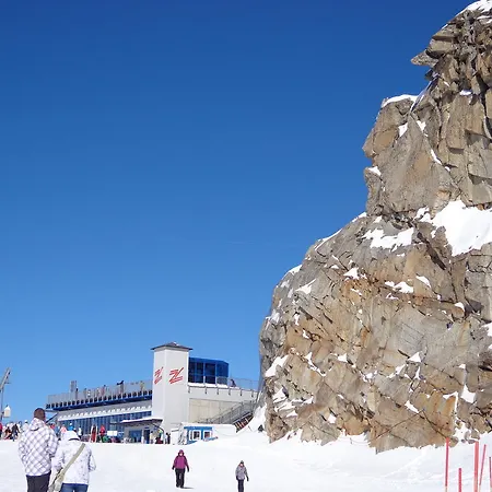 Apartment Haus Edring *