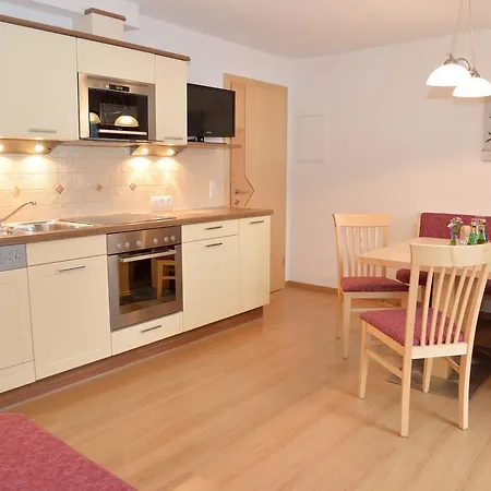 Apartment Haus Edring *